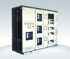 GCS装置适用于发电厂、石油、化工、冶金、纺织、高层建筑等行业的配电系统。在大型发电厂、石化系统等自动化程度高，要求与计算机接口的场所，作为三相交流频率为50(60)Hz,额定工作电压为380V(400V),(660V),额定电流为4000A及以下的发、供电系统中的配电、电动机集中控制、无功功率补偿使用的低压成套配电装置。